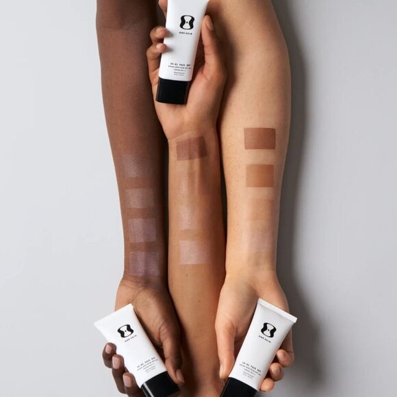 NWT oneskin OS-01 FACE SPF 30+ LIGHT/MED - Picture 3 of 4
